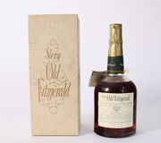Very Old Fitzgerald 8 Year Bottled in Bond (1964-1972) thumbnail 3